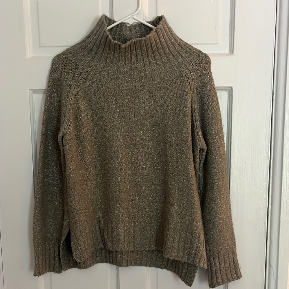 Cozy Gray Turtleneck Sweater